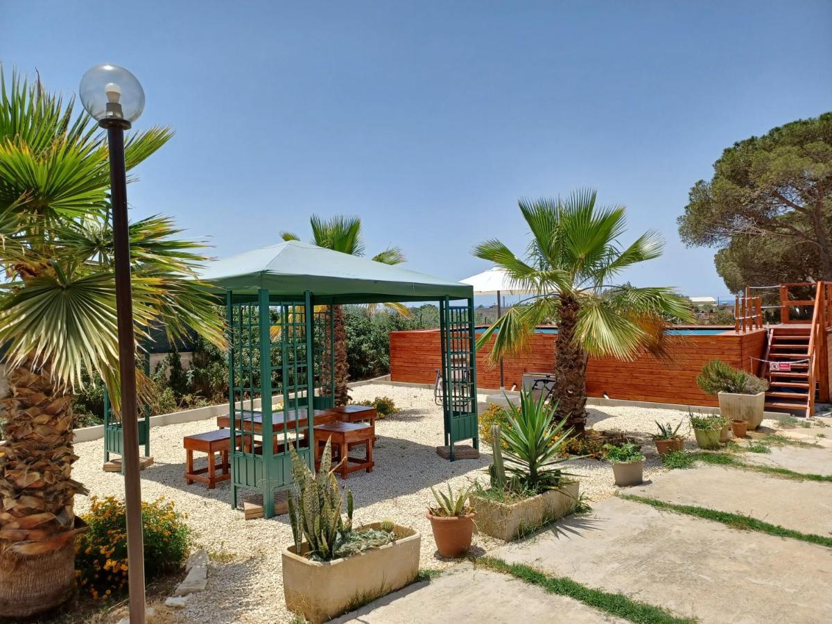 Turtle Island Apartments Santa Croce Camerina Exterior foto